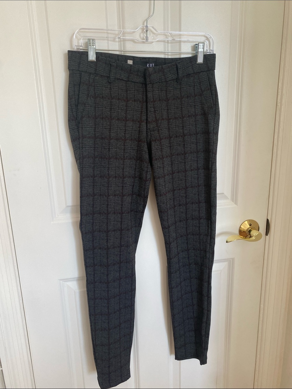 Kut from the Kloth Women’s Charcoal Plaid Stretchy Pants EUC Size 6
